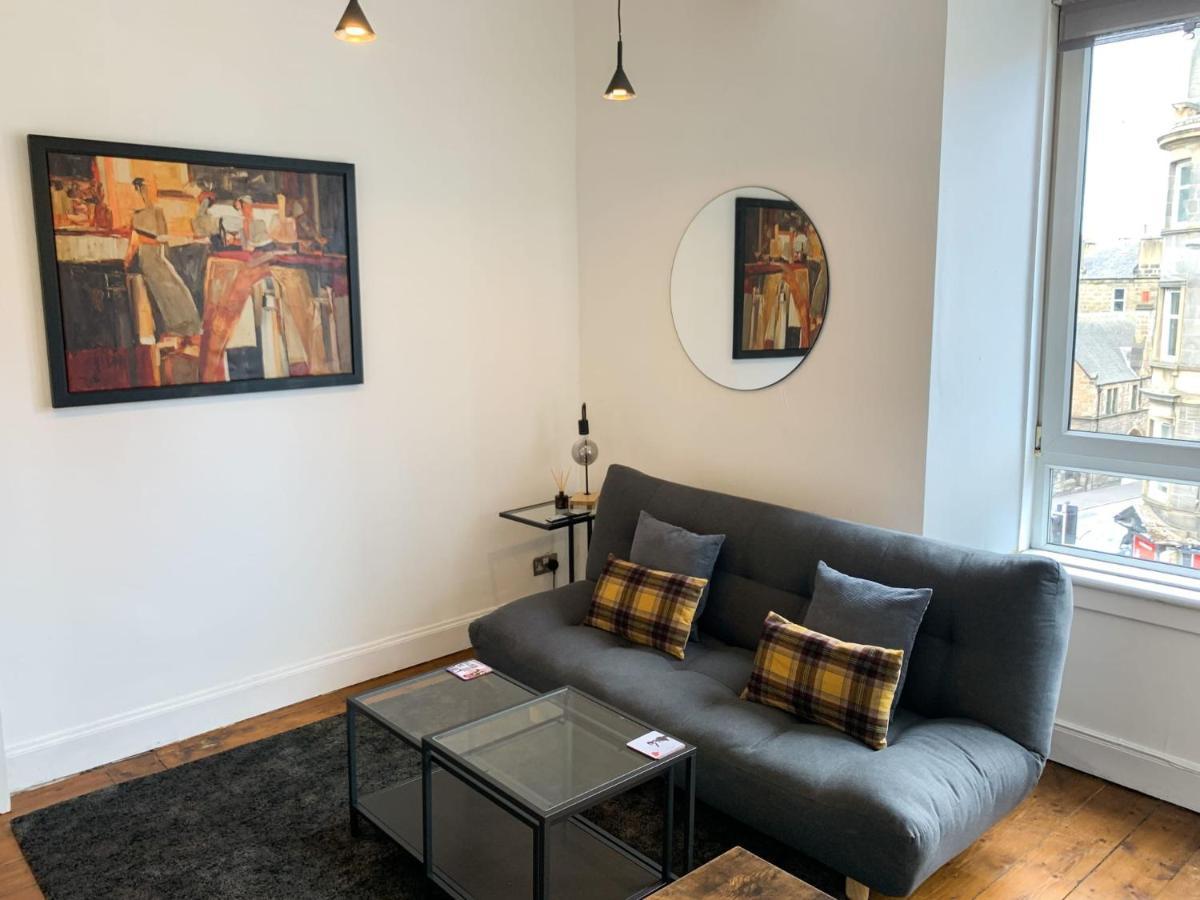 Artsy Modern 1Br Home In Abbeyhill 에든버러 외부 사진